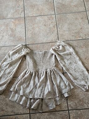 Rue21 Cream Smocked Peasant Tunic with Puff Sleevesrue